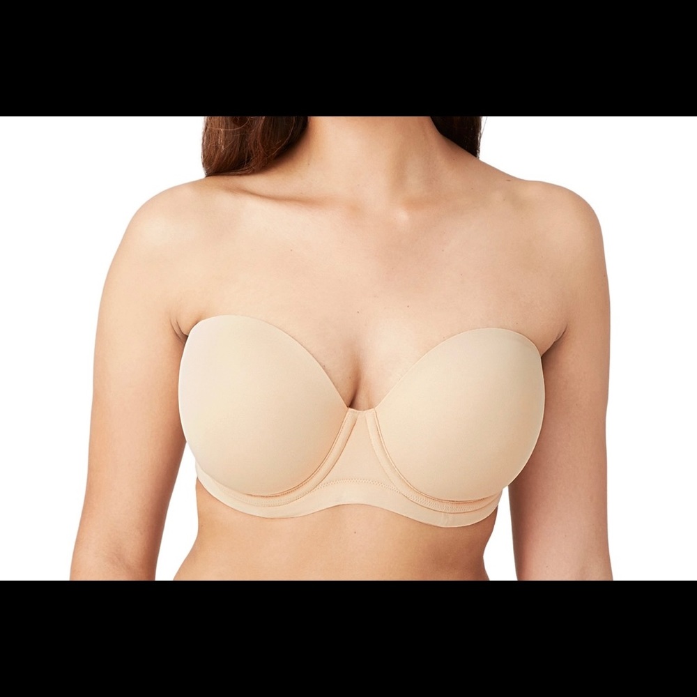 Strapless Bra (lightly worn) no strap attachments available